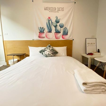 Fengjia Jyl Apartment Taichung Luaran gambar