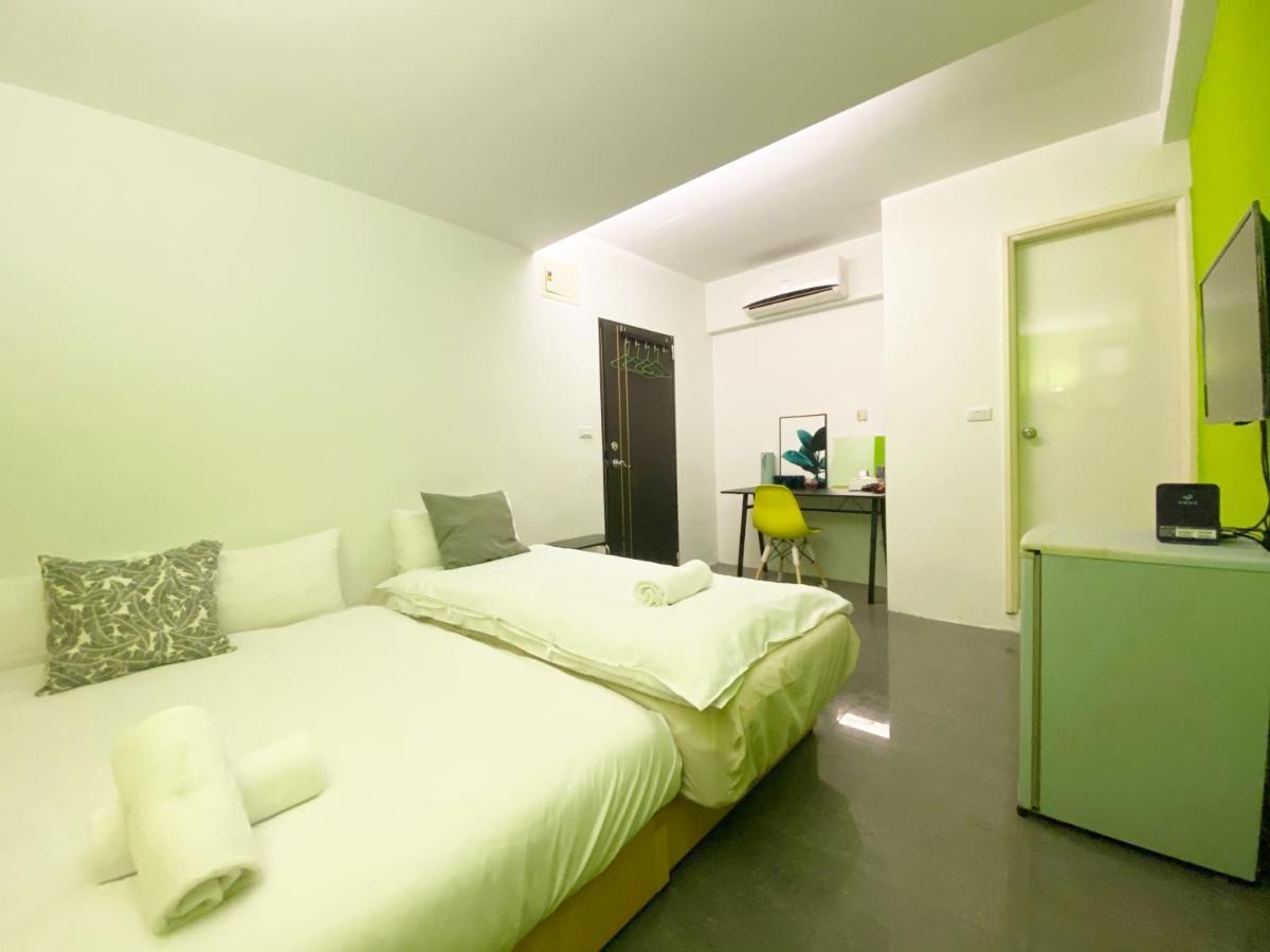 Fengjia Jyl Apartment Taichung Luaran gambar