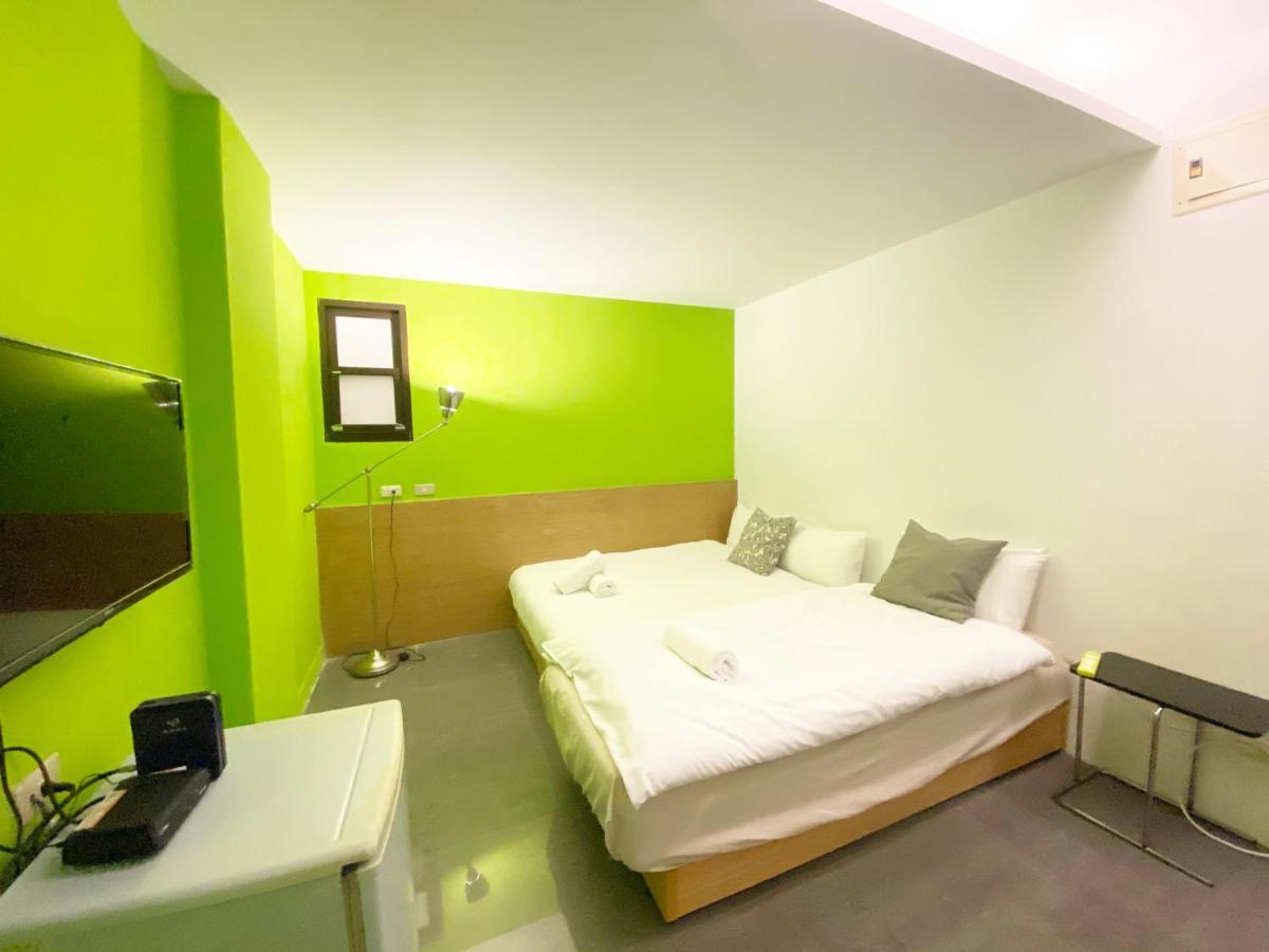 Fengjia Jyl Apartment Taichung Luaran gambar